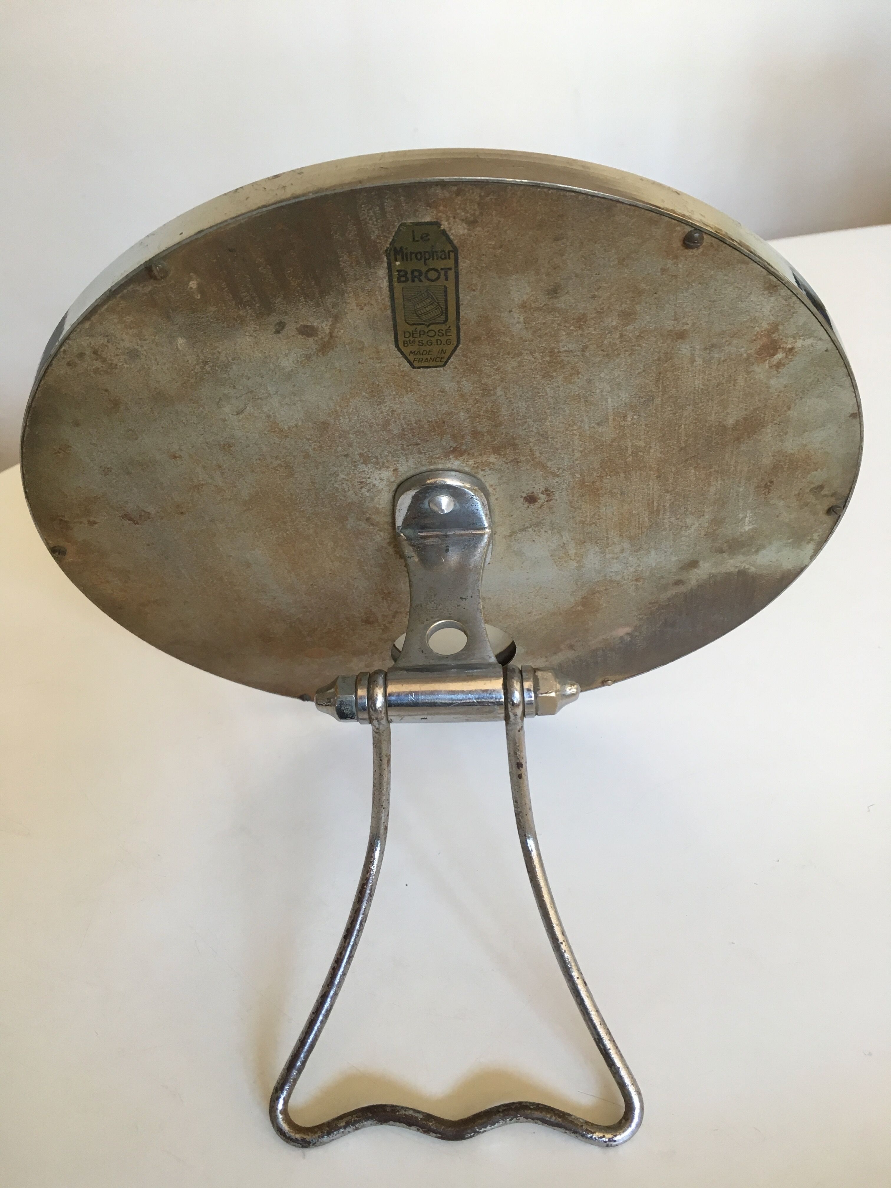 Chrome bathroom mirror Brot Mirophare