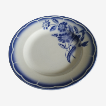 Ceramic dish of Sarreguemines series André