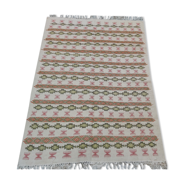 Tapis margoum traditionnel fait main