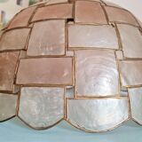 Vintage suspension in mother-of-pearl and brass