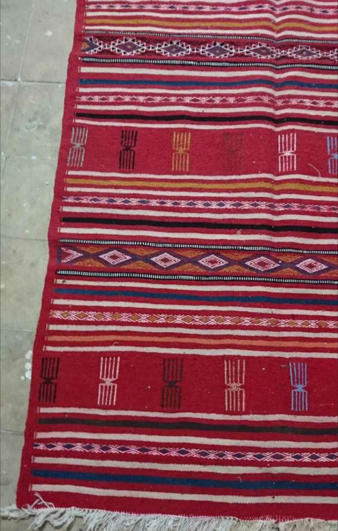 Berber carpet in wool 100x205cm