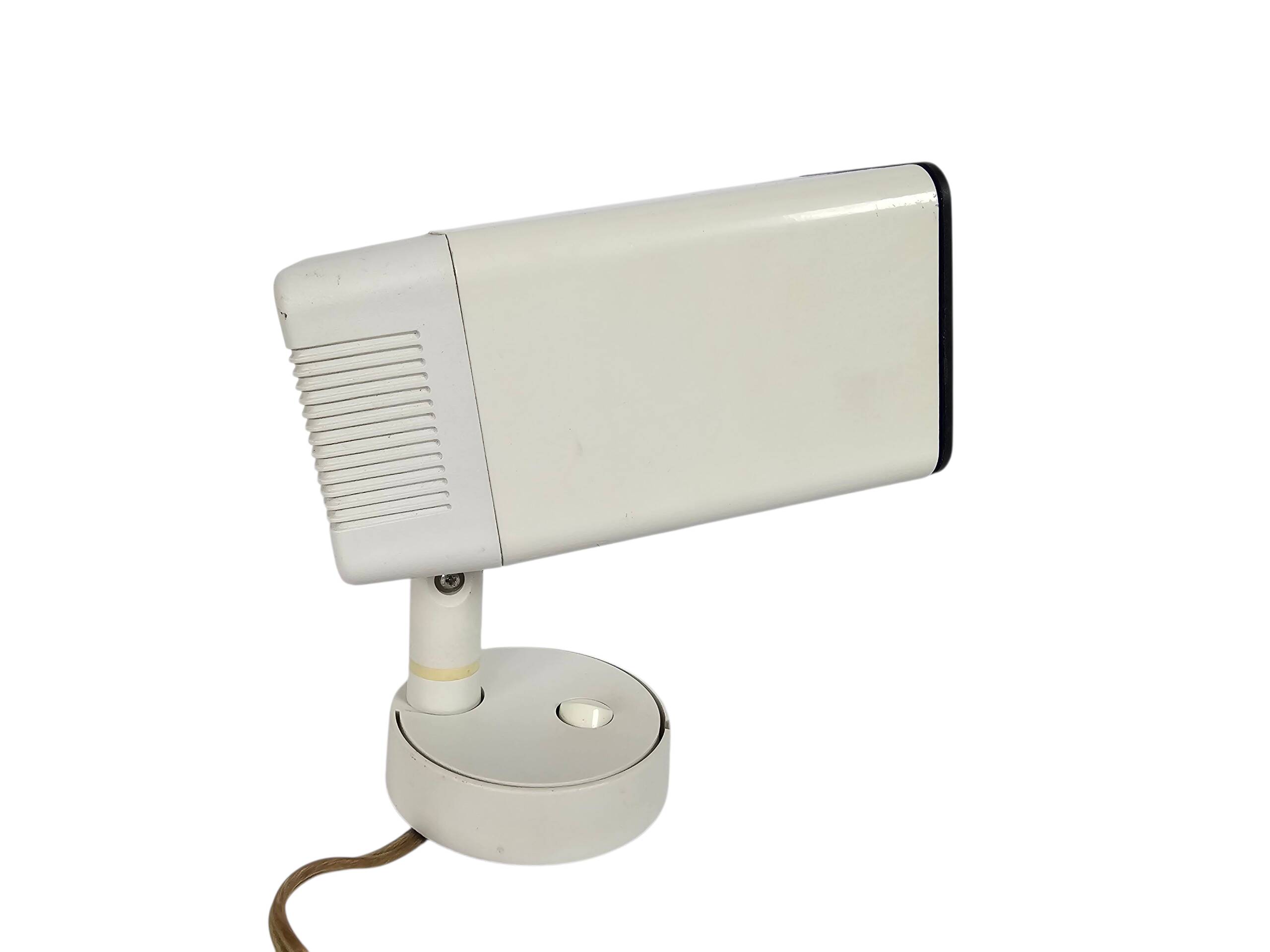 Lumiance Holland - wall spotlight - model 381.970 - cream/white - 80's
