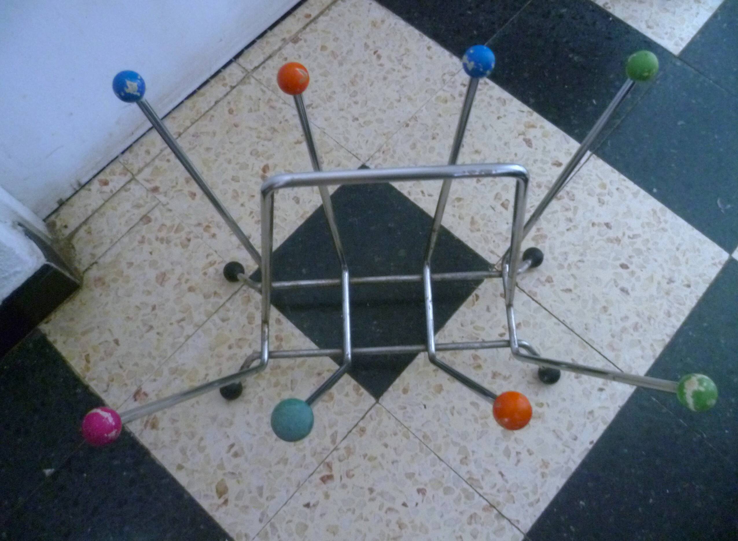 Space age atomic sputnik magazine rack, chrome with wooden balls 6