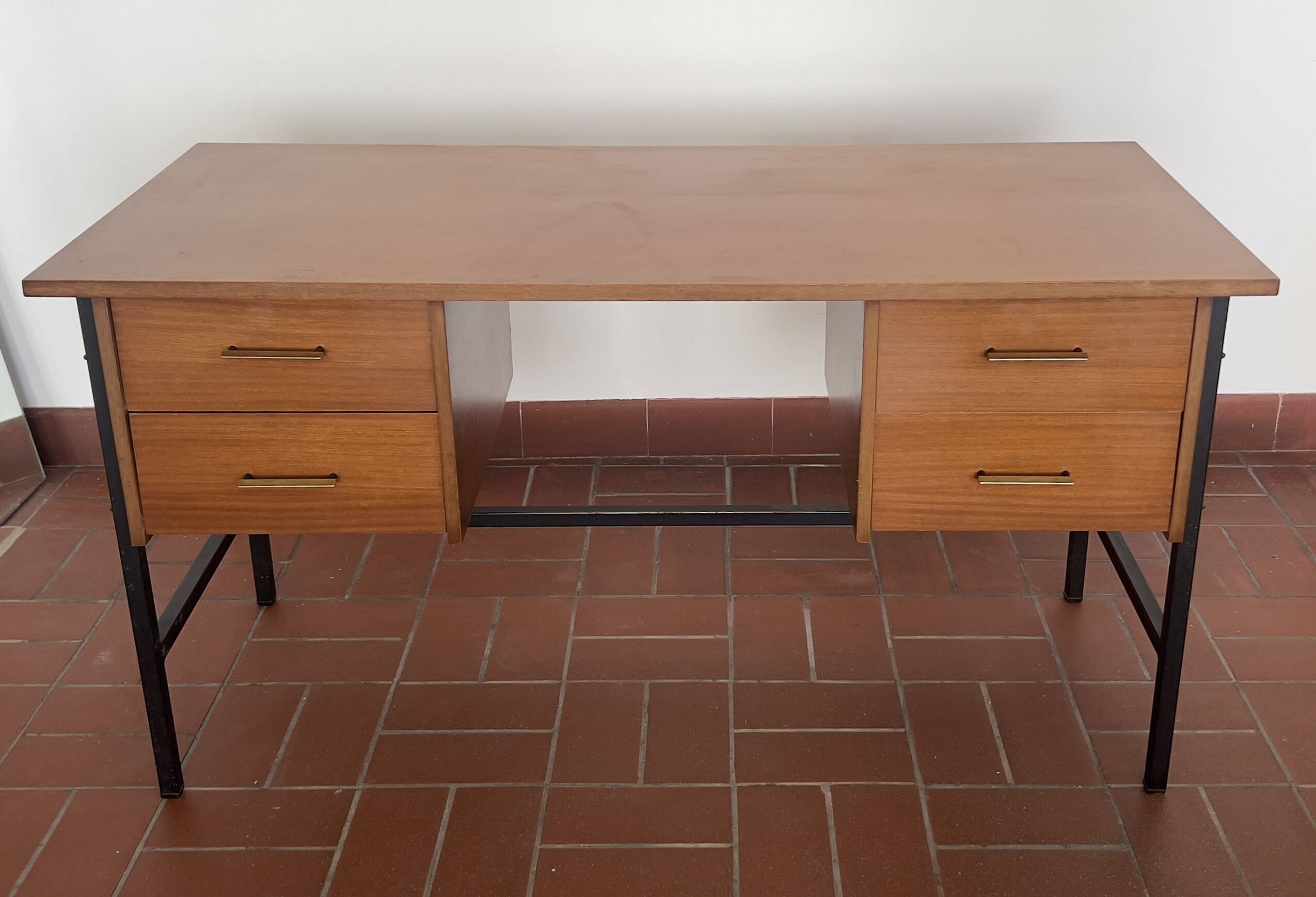 Modernist desk