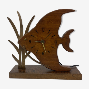 Horloge poisson teck en forme avec des détails en laiton, années 1960