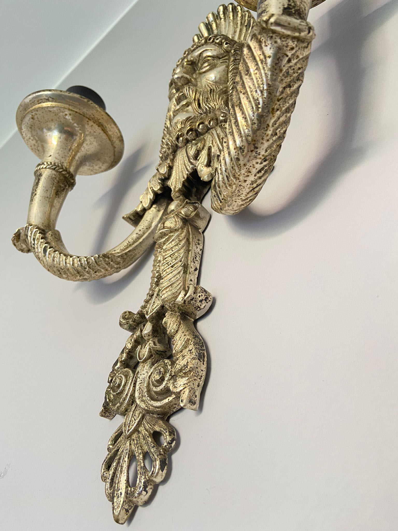 Wall lamp Mascherone Tragedia Greca in silver cast alloy