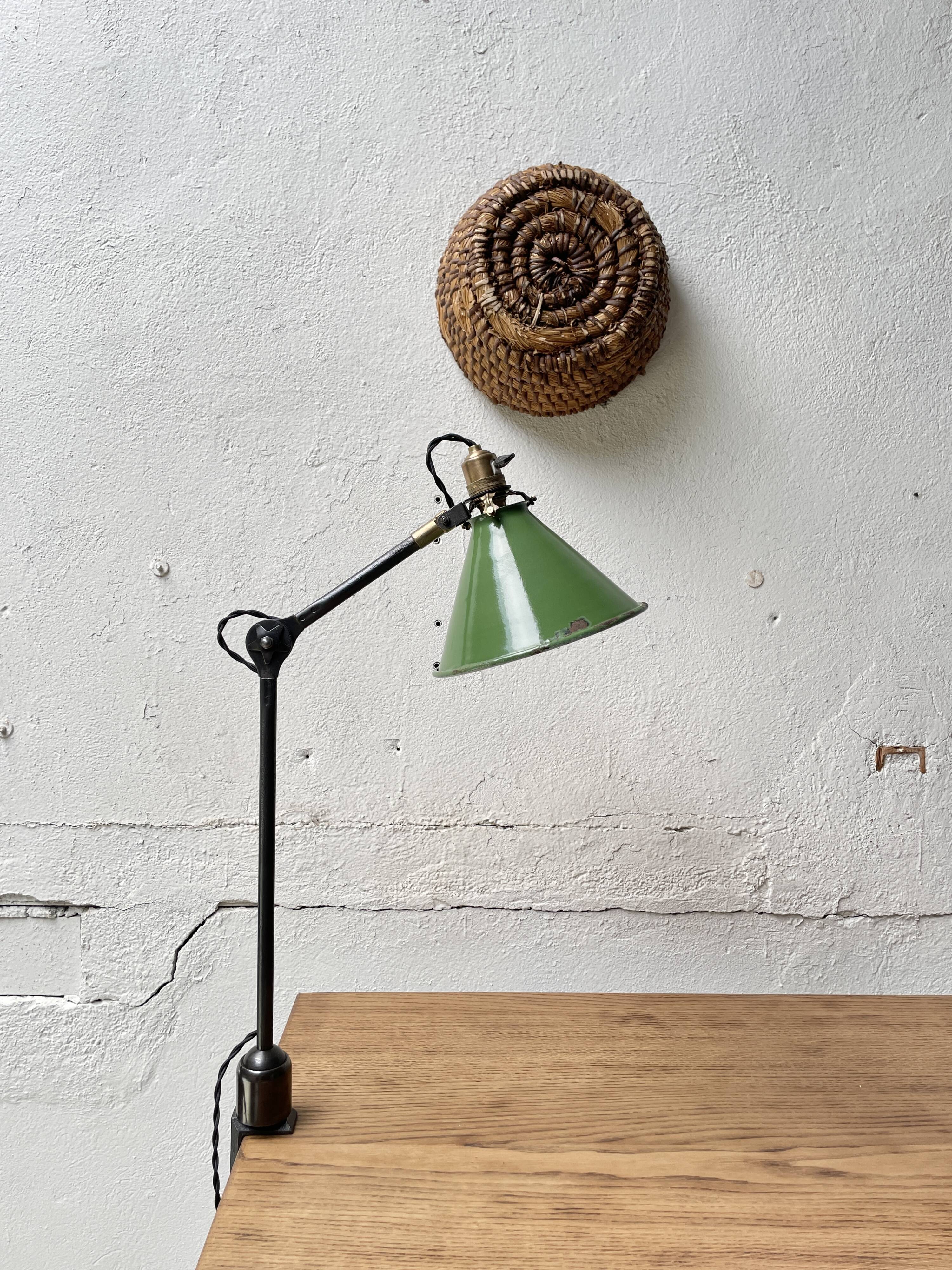 Mazda vice desk lamp, circa 1930