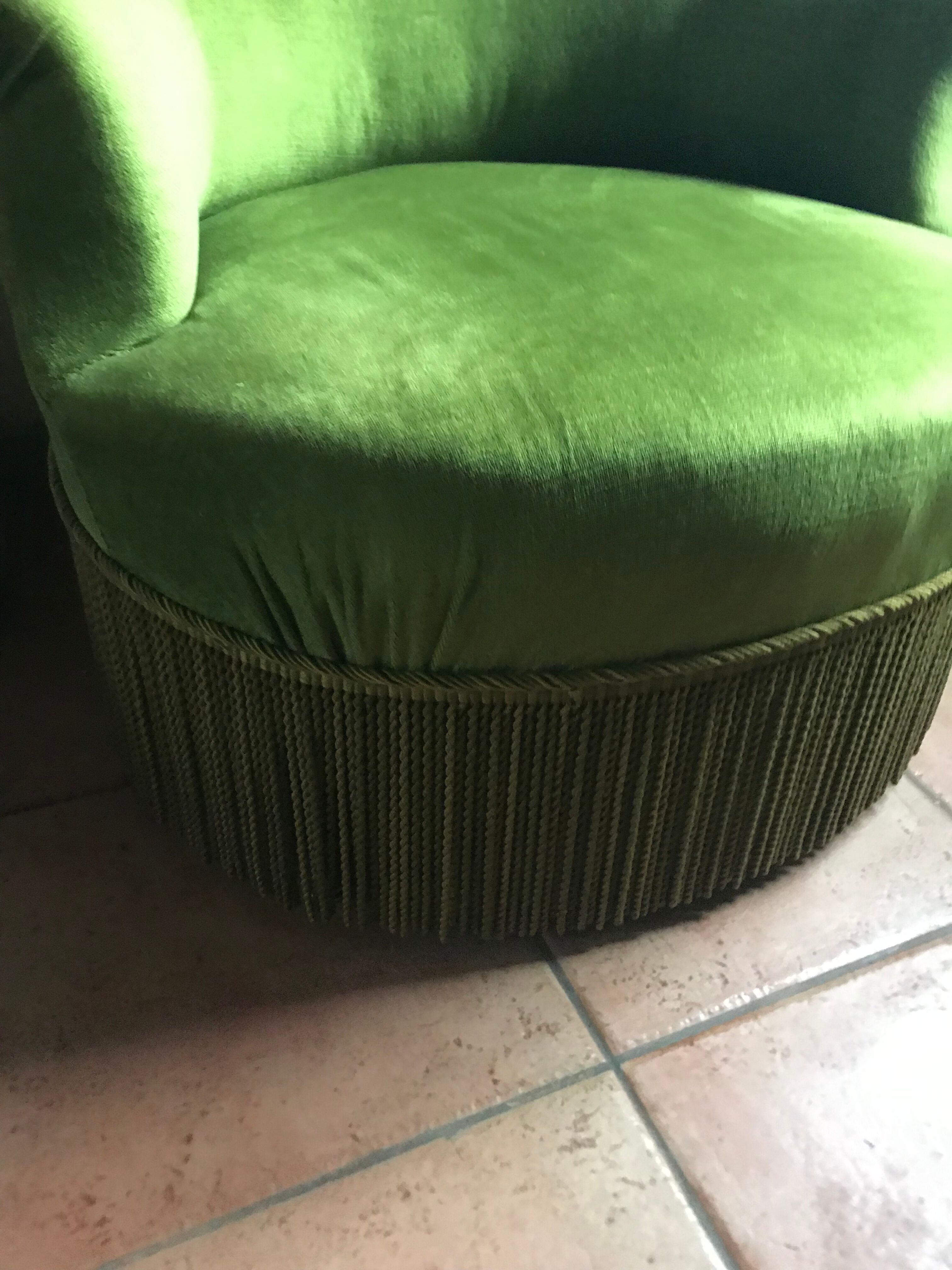 Toad armchair