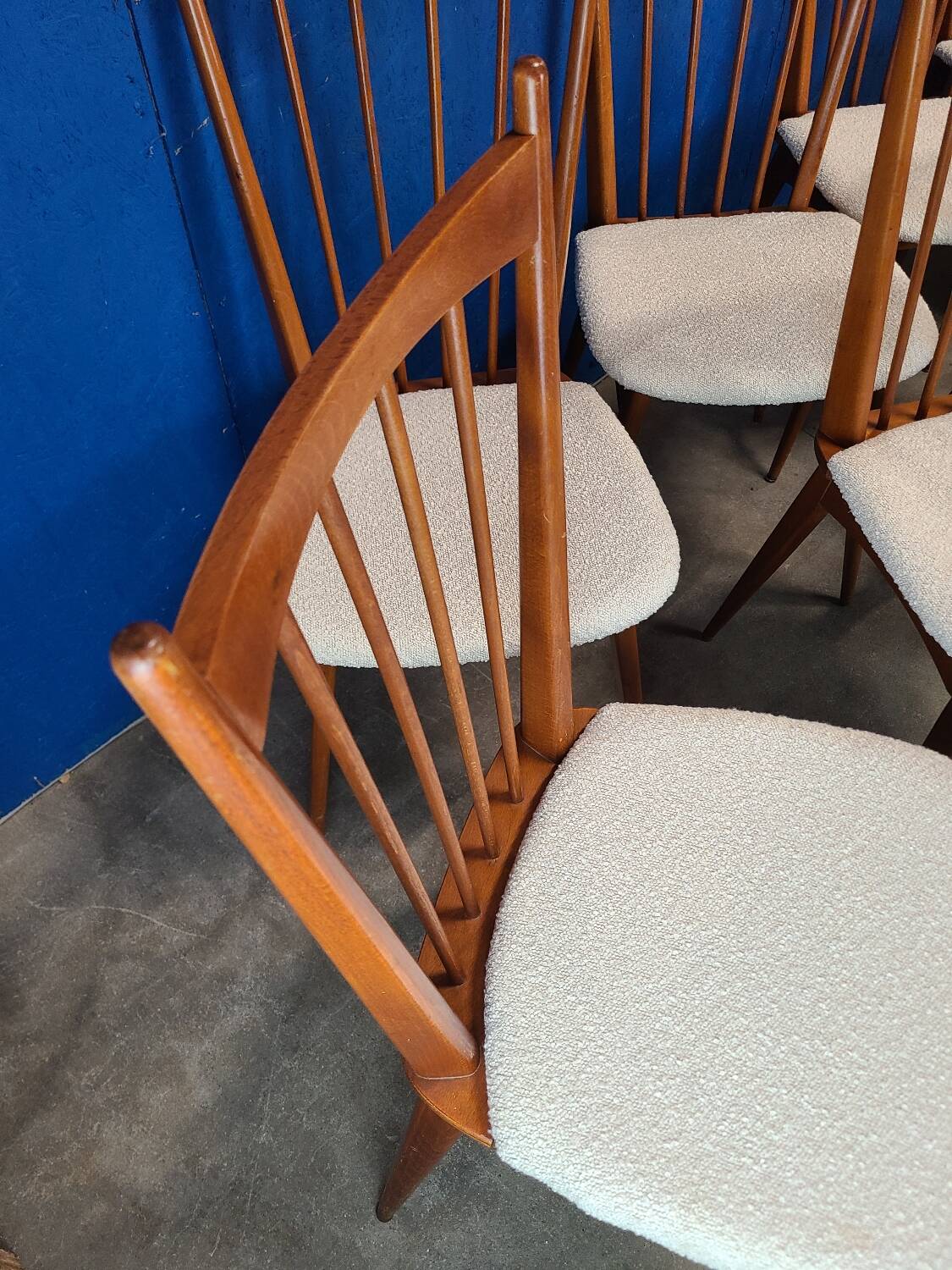 Chaises années 60 scandinave rénovées