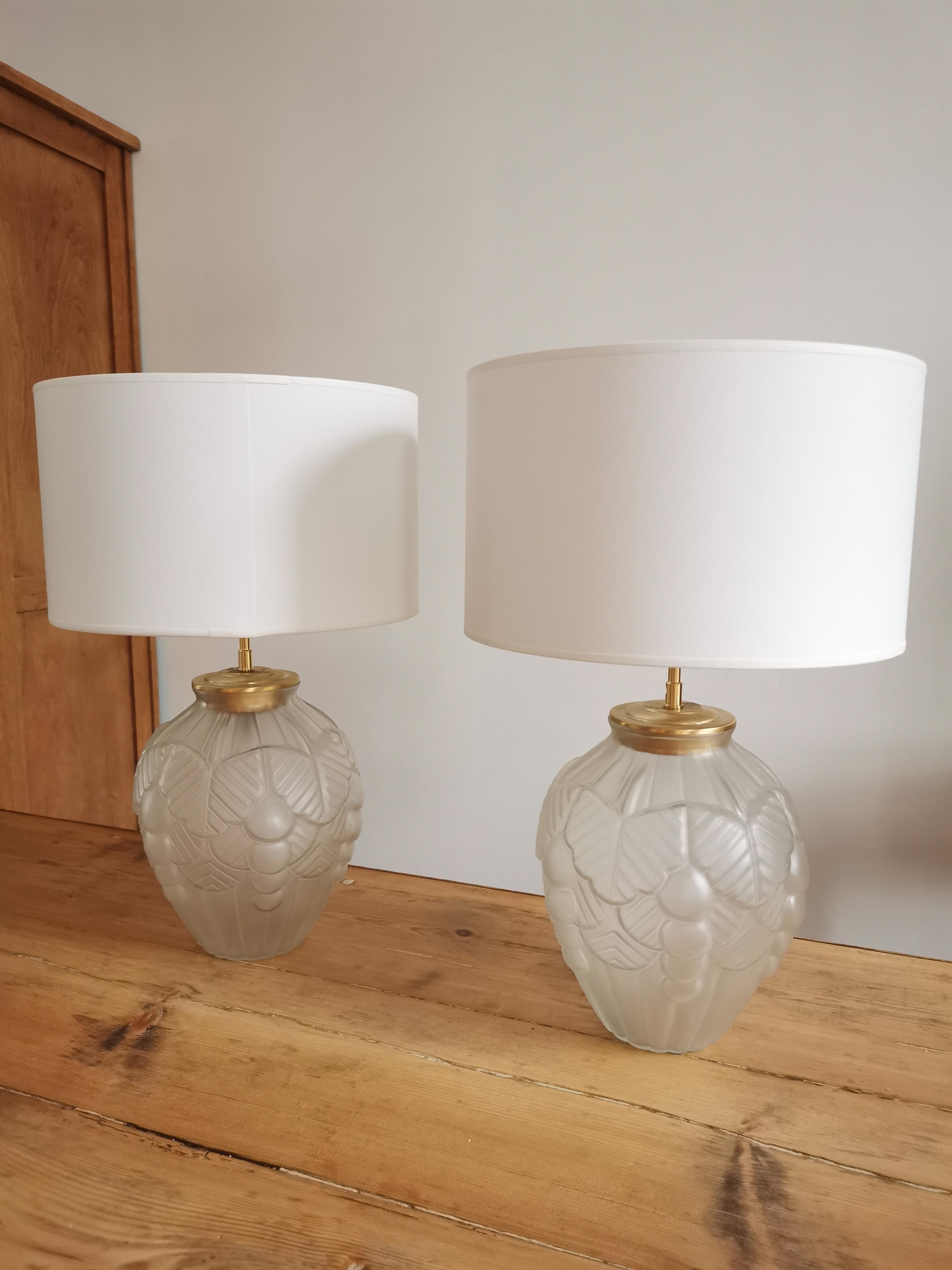 Art Deco lamp in polished glass