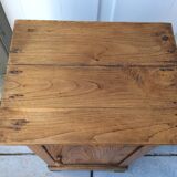 Table de chevet