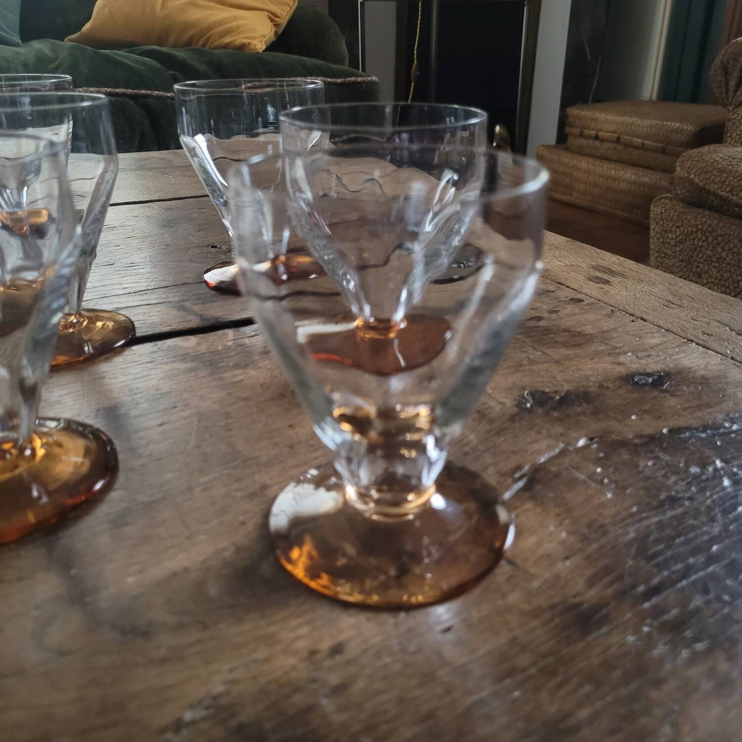 8 faceted amber stemmed glasses – French glassware 1950-1960