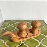 Mushroom salt and pepper shakers