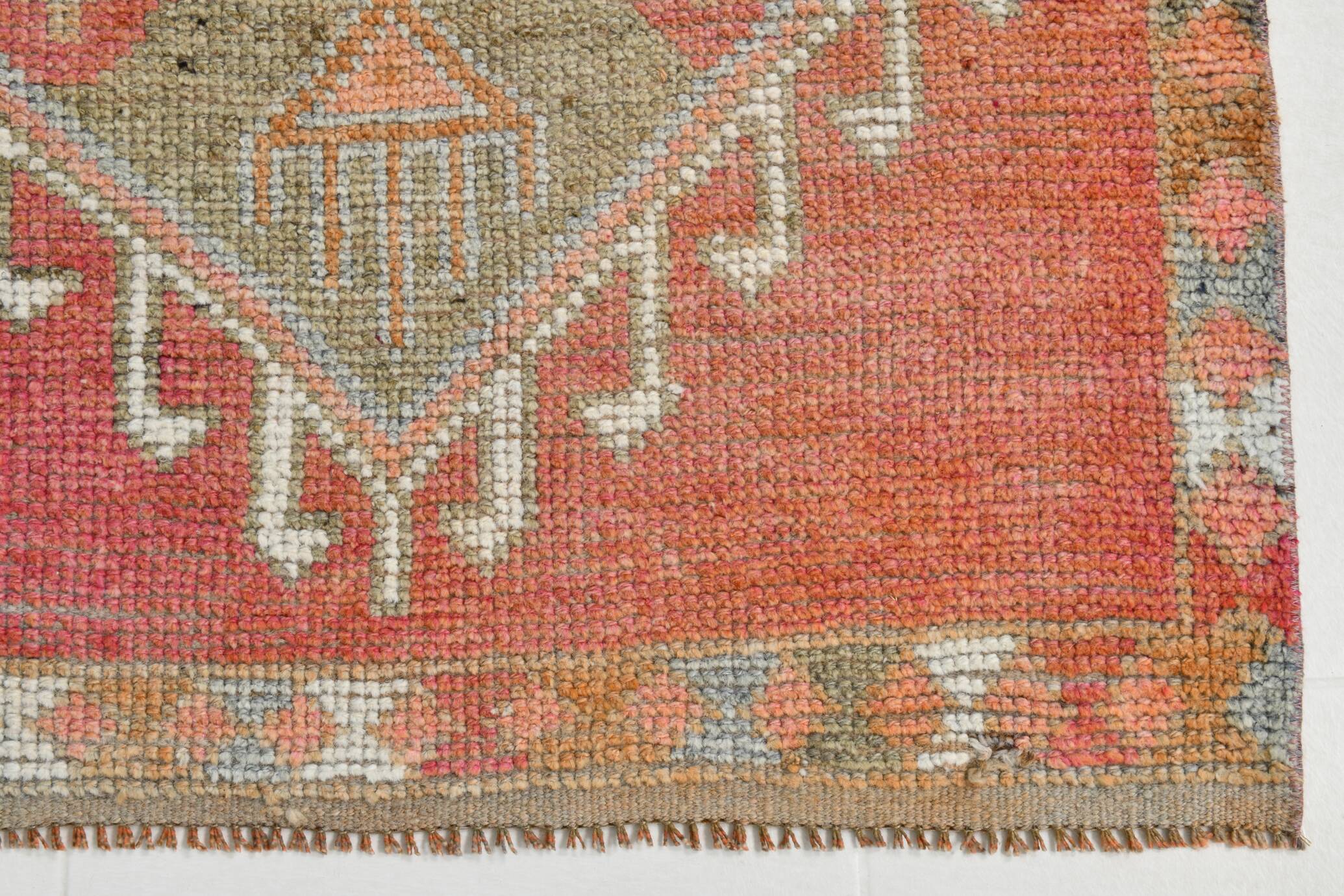 3x11 Reddish Coral Tones Vintage Runner Rug, Handwoven Runner Rug,91x346Cm