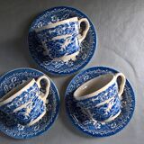 English Ironstone Tableware Ltd (EIT) "Kingswood" blue-white cups and saucers
