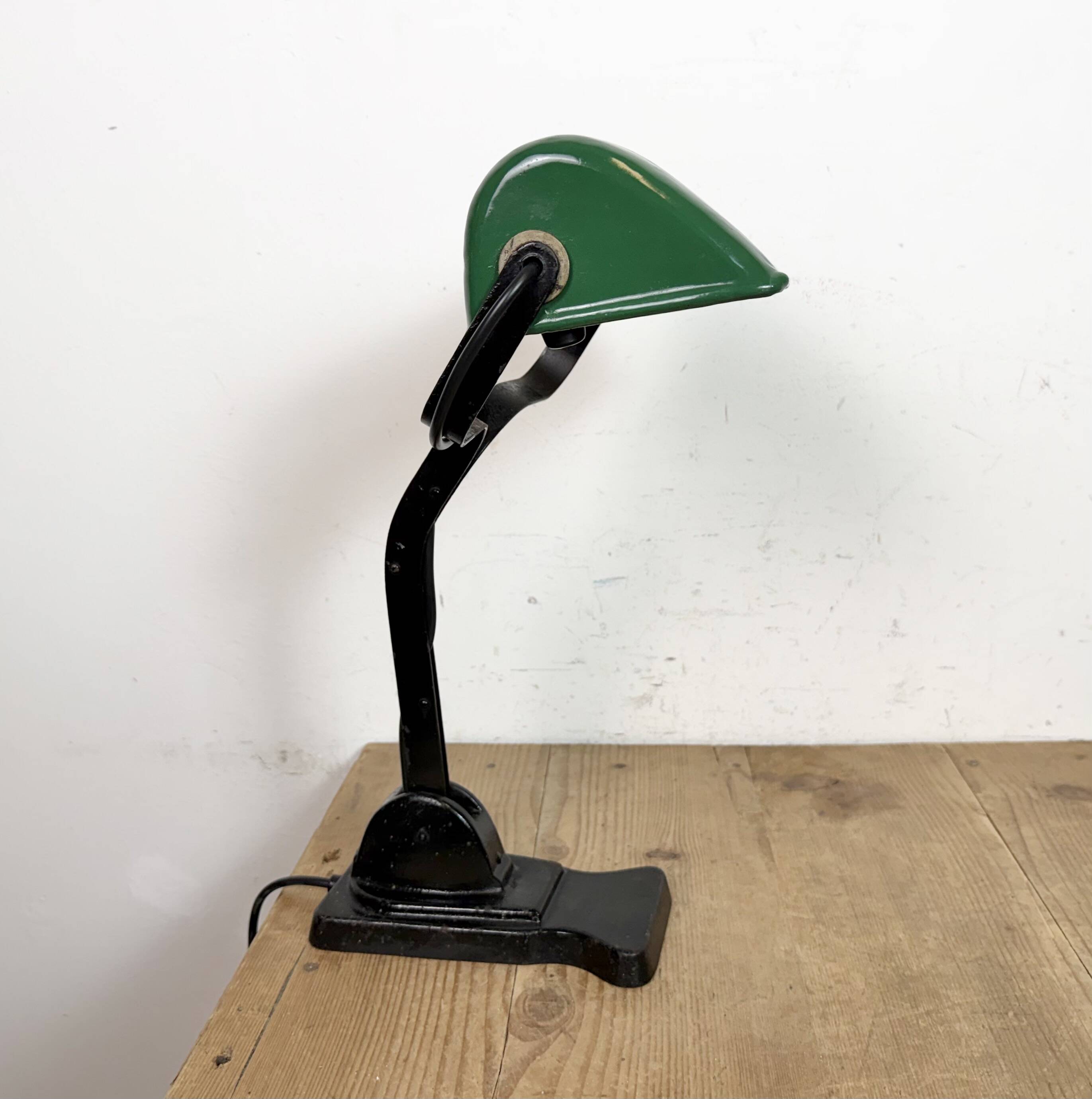 Vintage Green Enamel Bank Lamp, 1930s