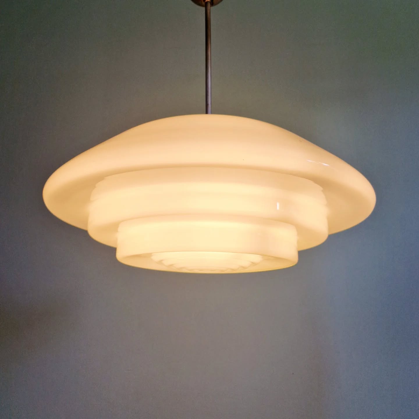 Bauhaus XXL suspension in white opaline, 1930s