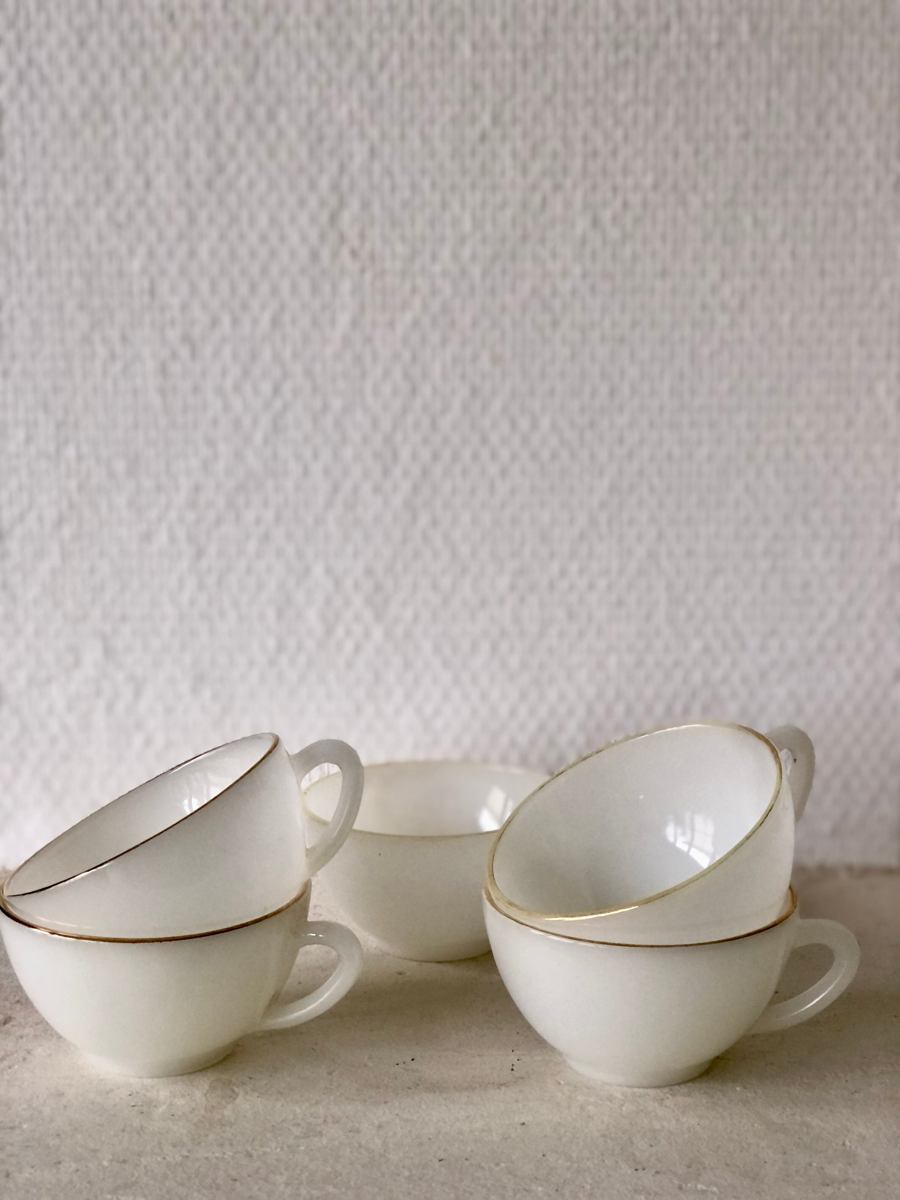 Set of 5 cups Arcopal model Harlequin