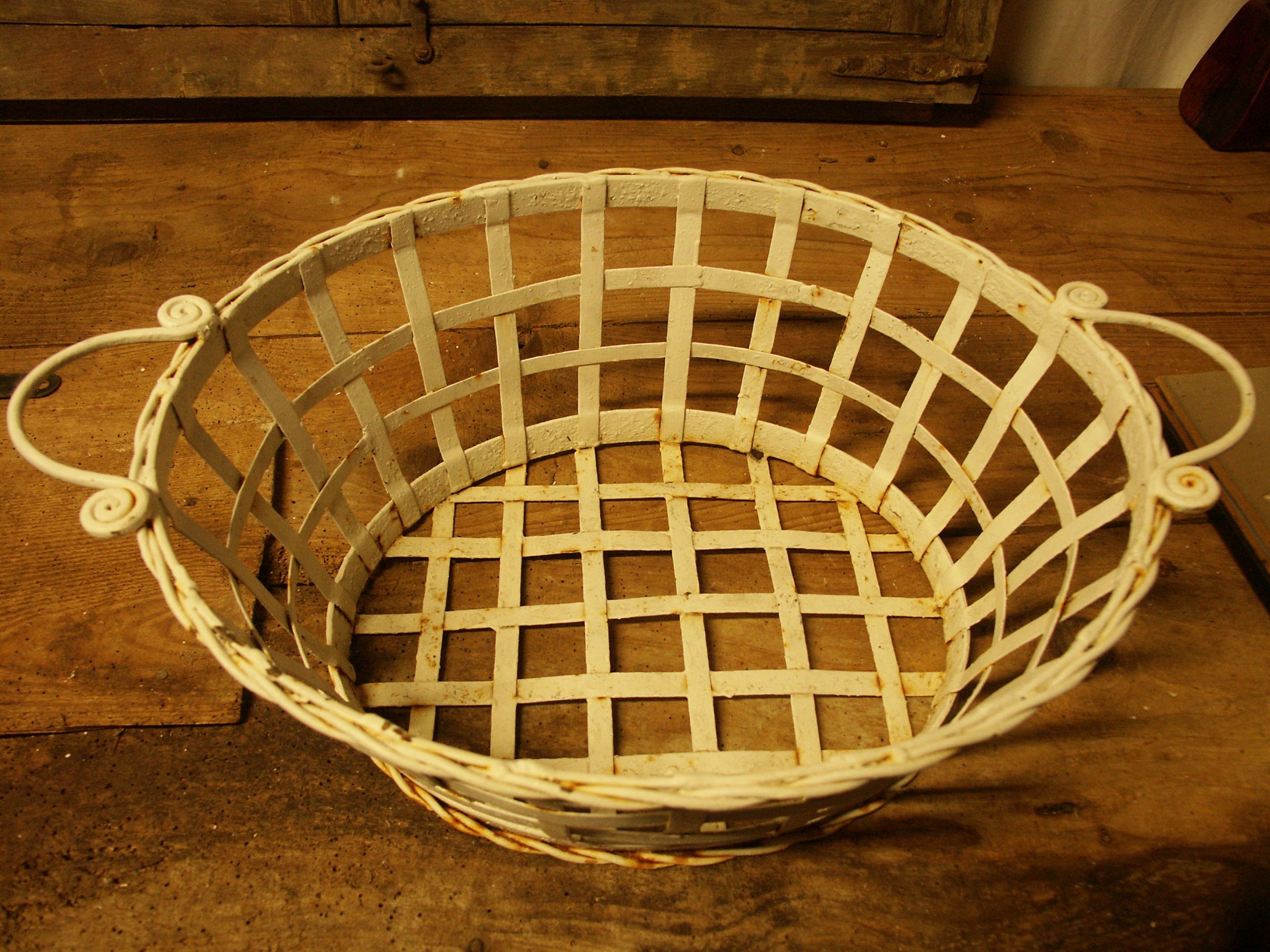 Metal basket