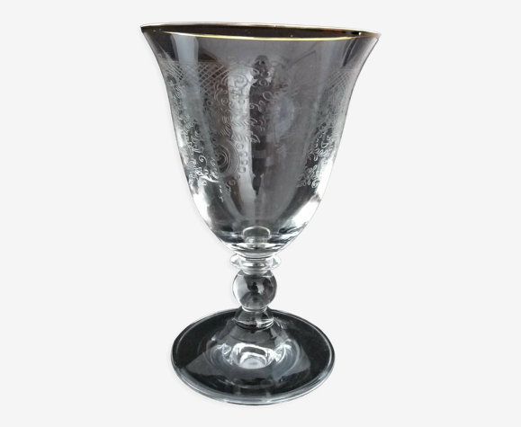 Verre à eau en cristallin gravé bordure or