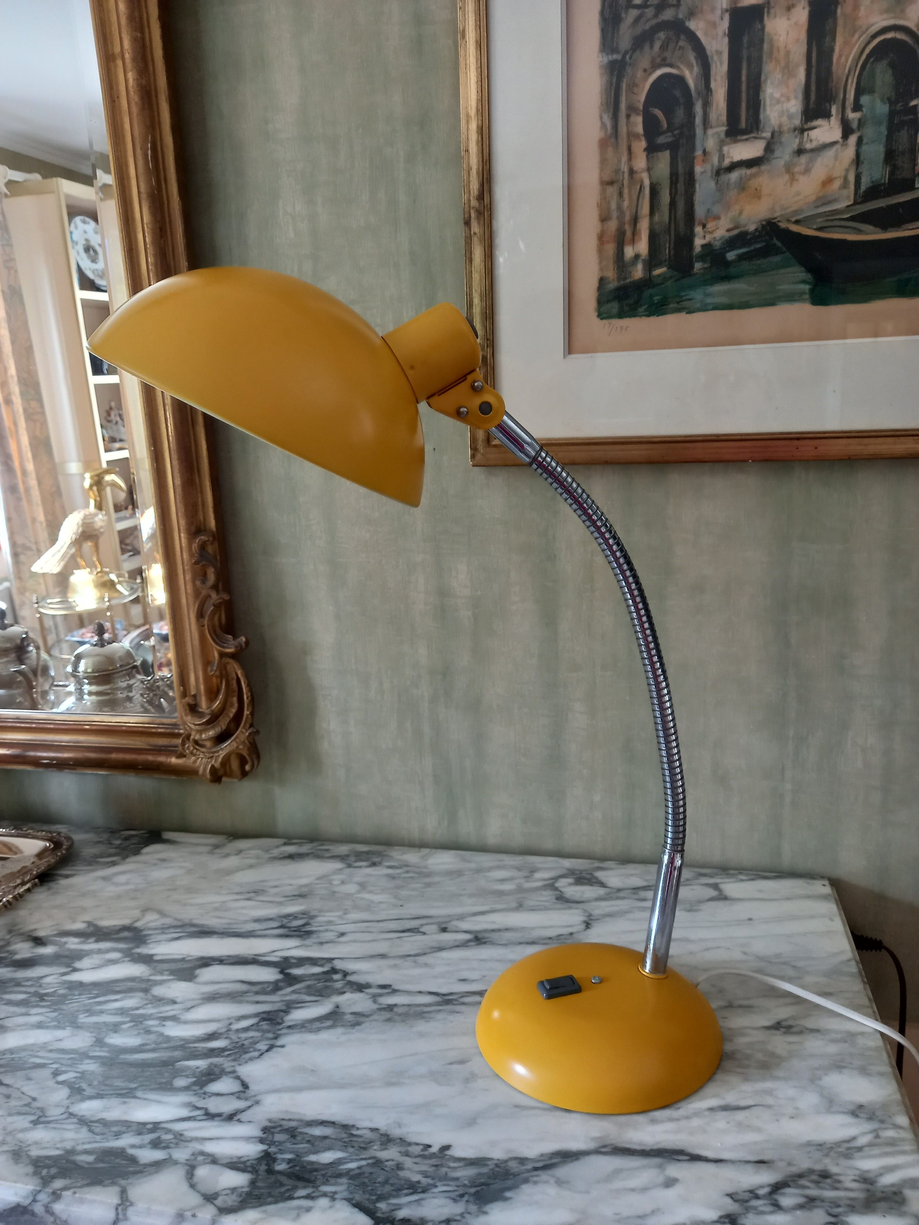 ANTIQUE DESK LAMP