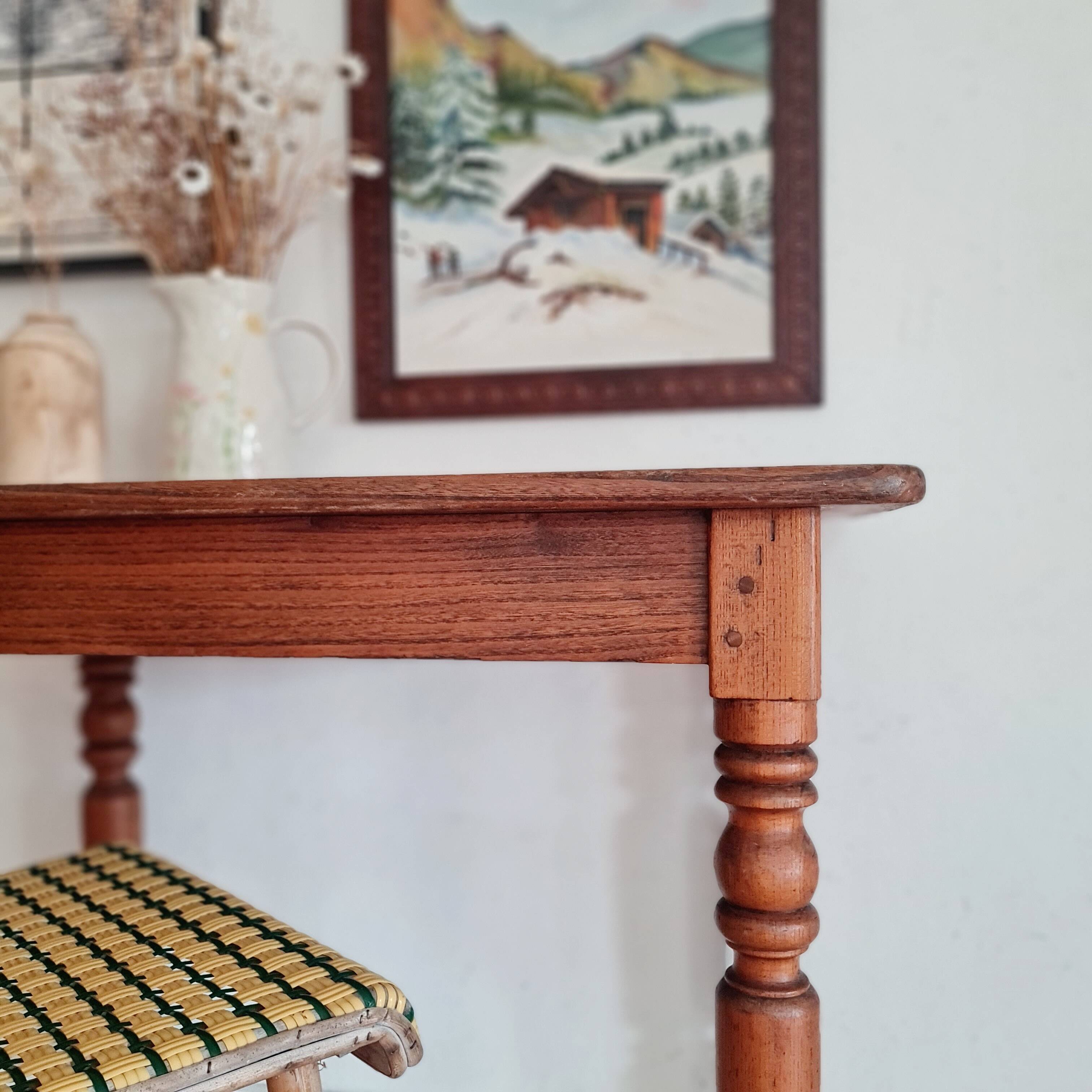 Solid wood desk table with turned legs
