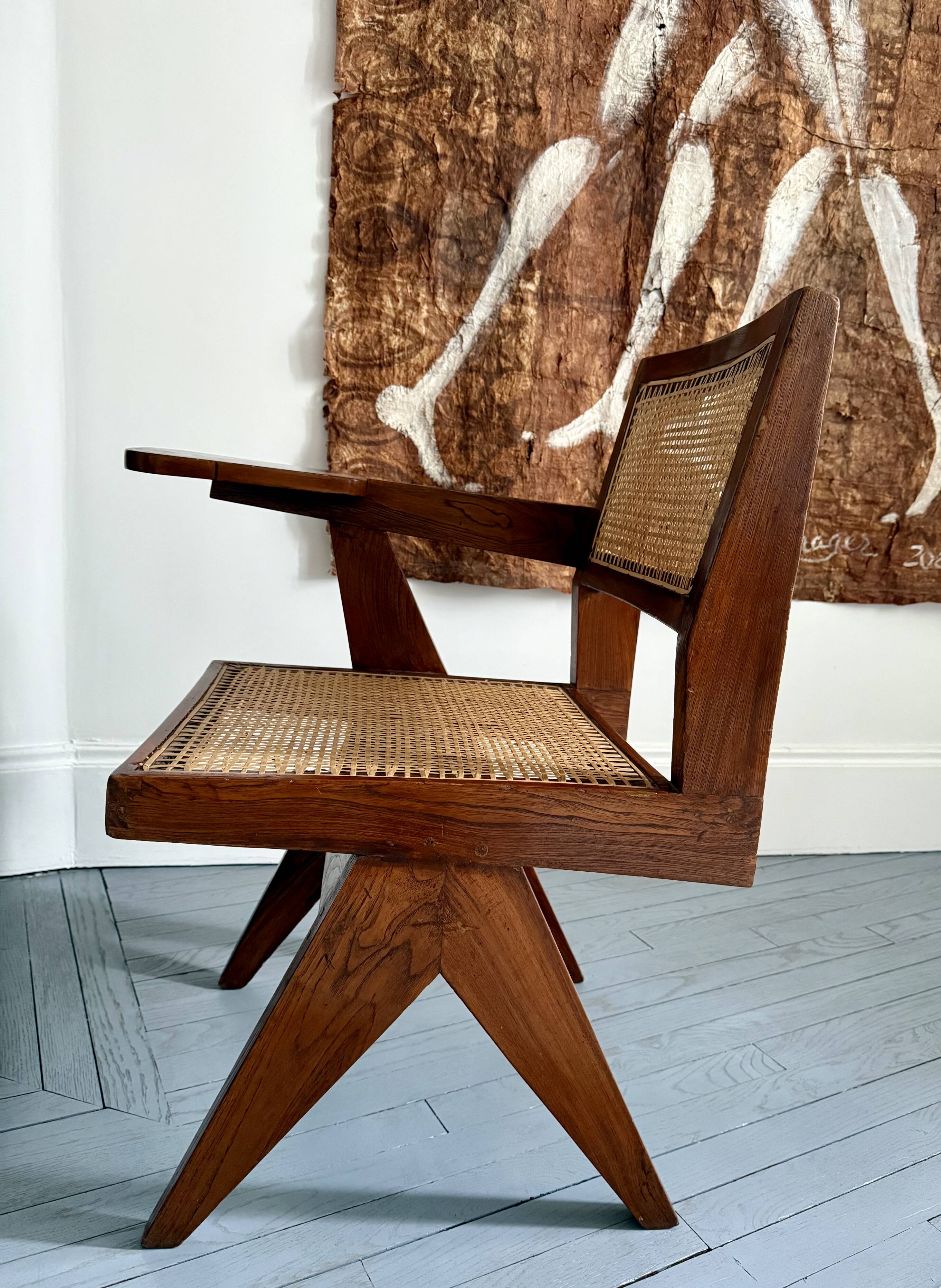 Pierre Jeanneret chaise modèle à  écritoire