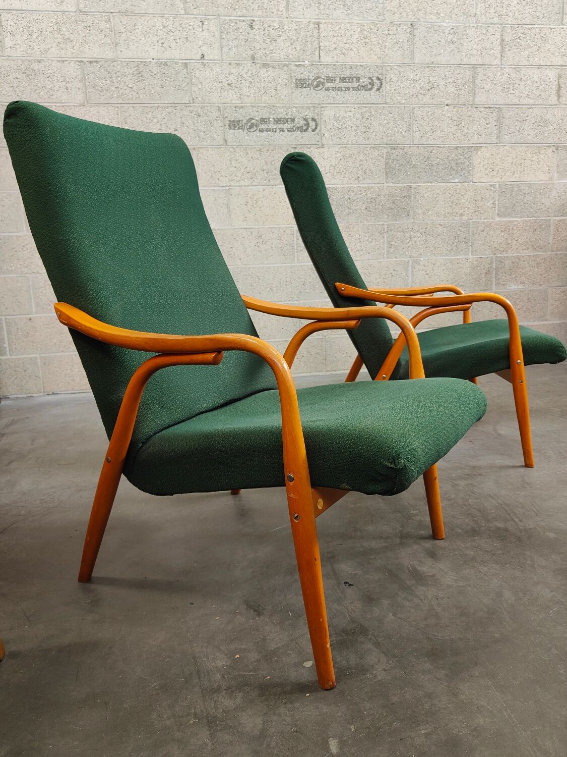 Pair of green armchairs by Antonin Suman for Ton Bystrice (Thonet) year 1960