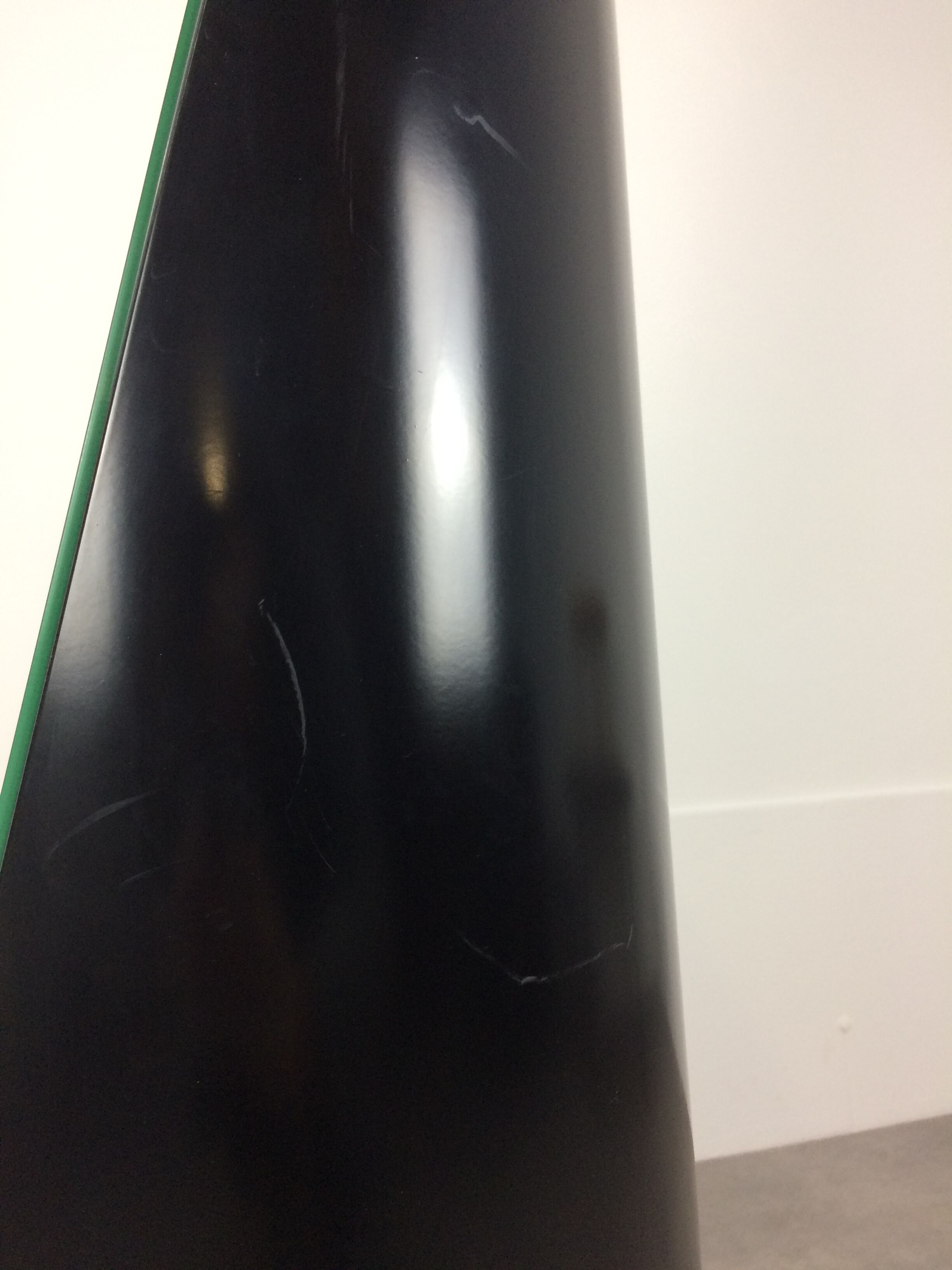 Miroir lipstick noir années 70