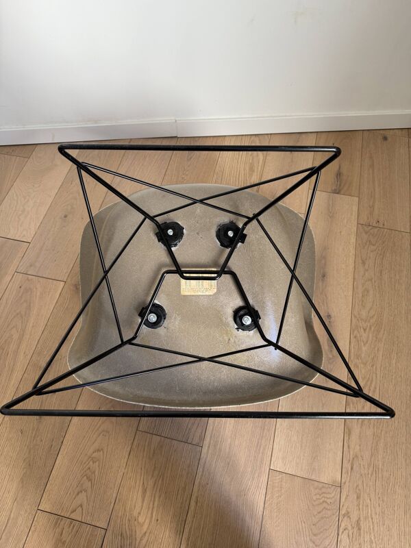 LAR CATS CRADLE CHARLES and RAY EAMES HERMAN MILLER no VITRA