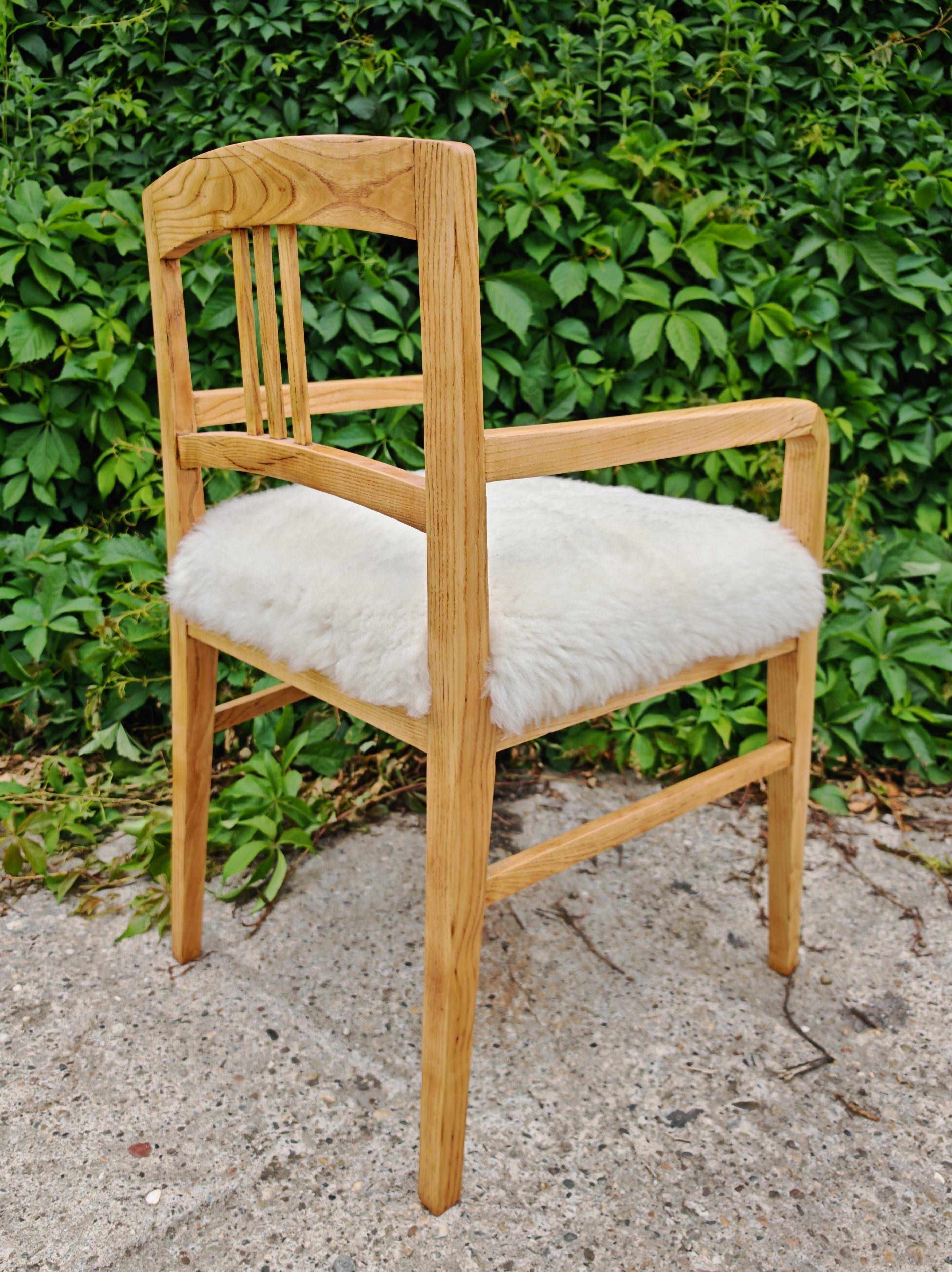 Pair of Jugendstil armchairs in solid ash and sheepskin 1910