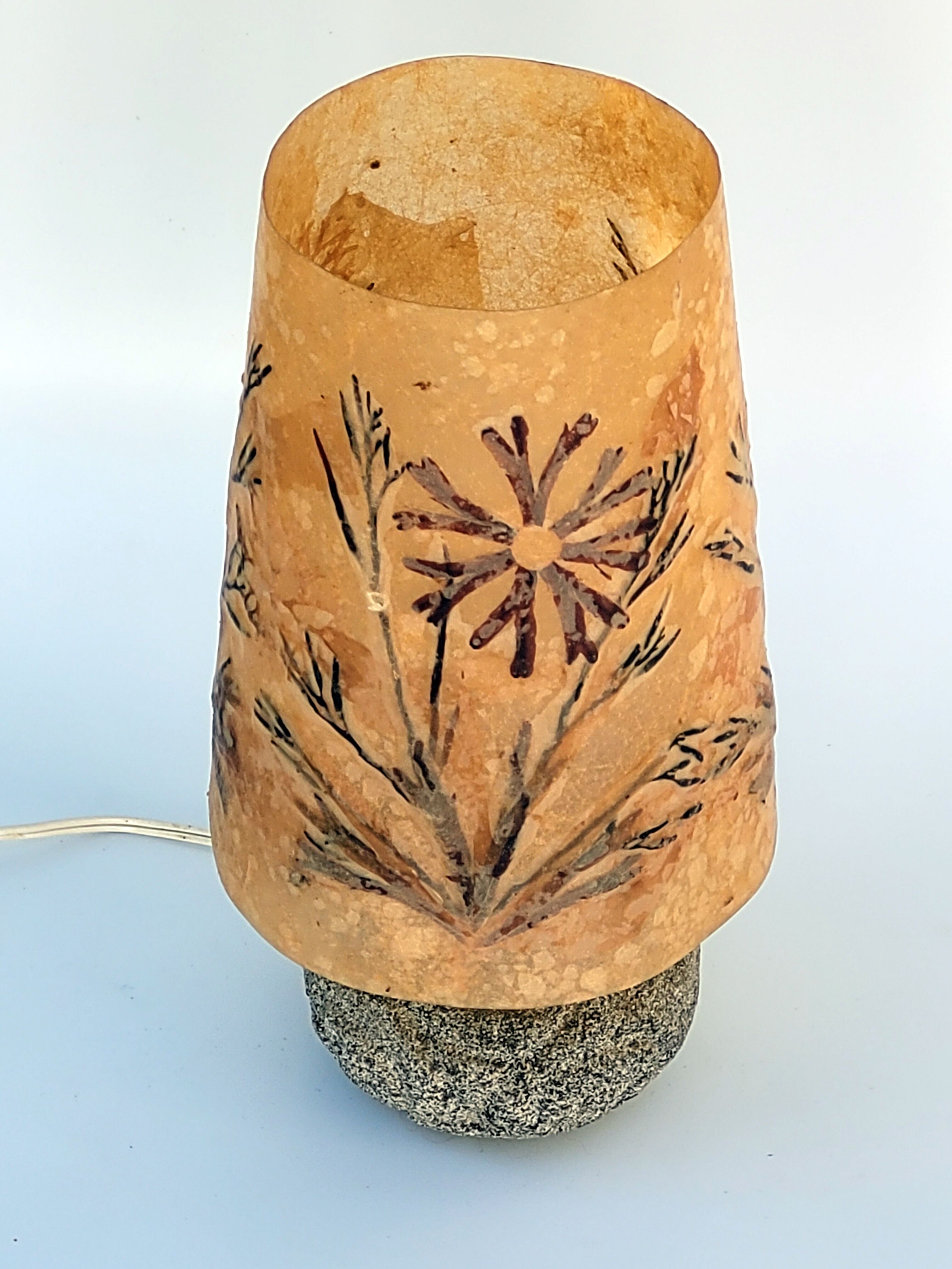 Granite lamp with triskell grave lampshade resin inclusion flowers 1960