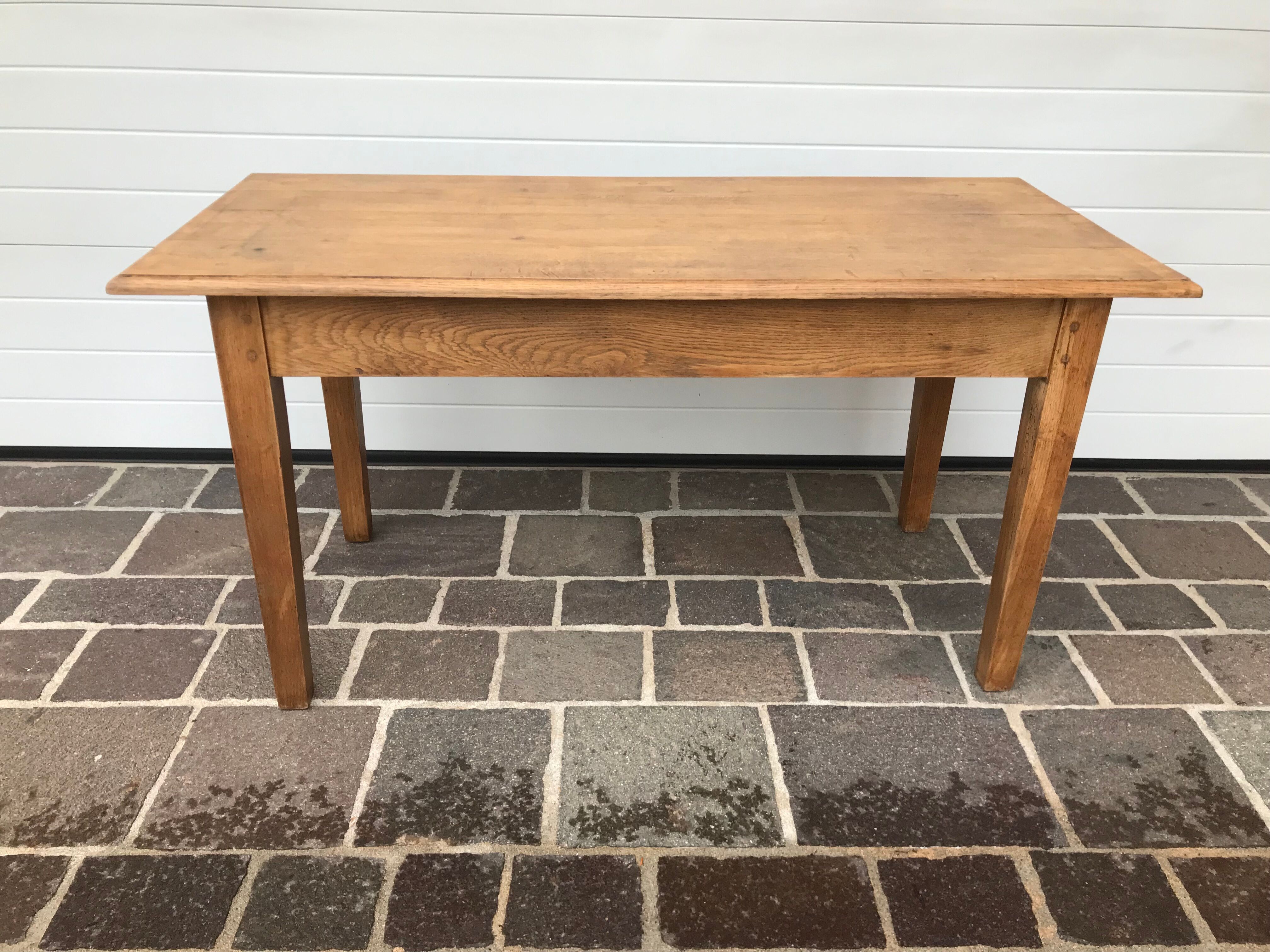 Farmhouse table