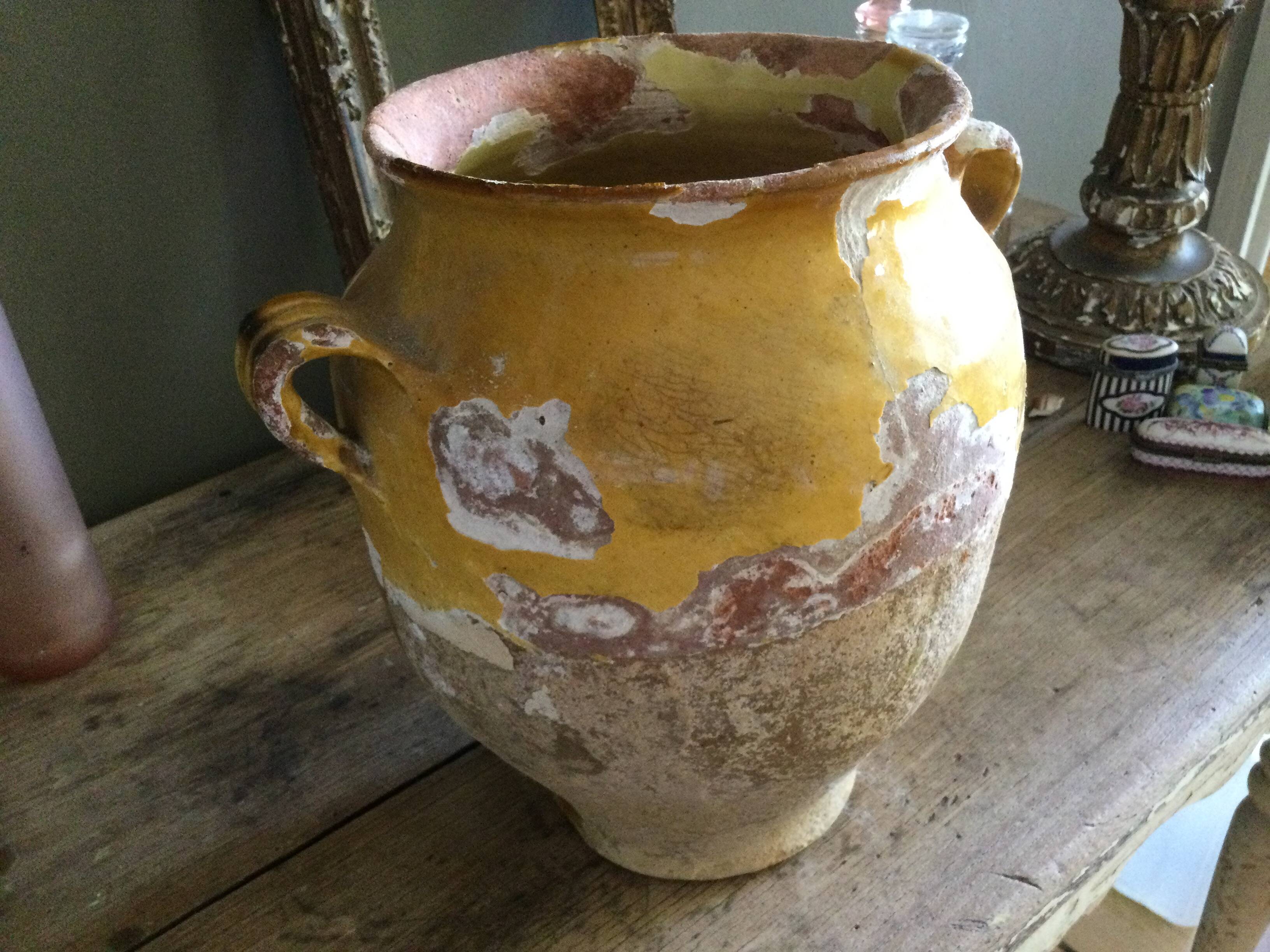 Antique grease pot