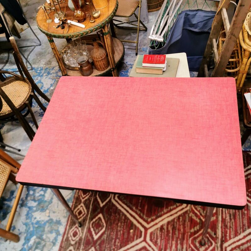 Red table in formica