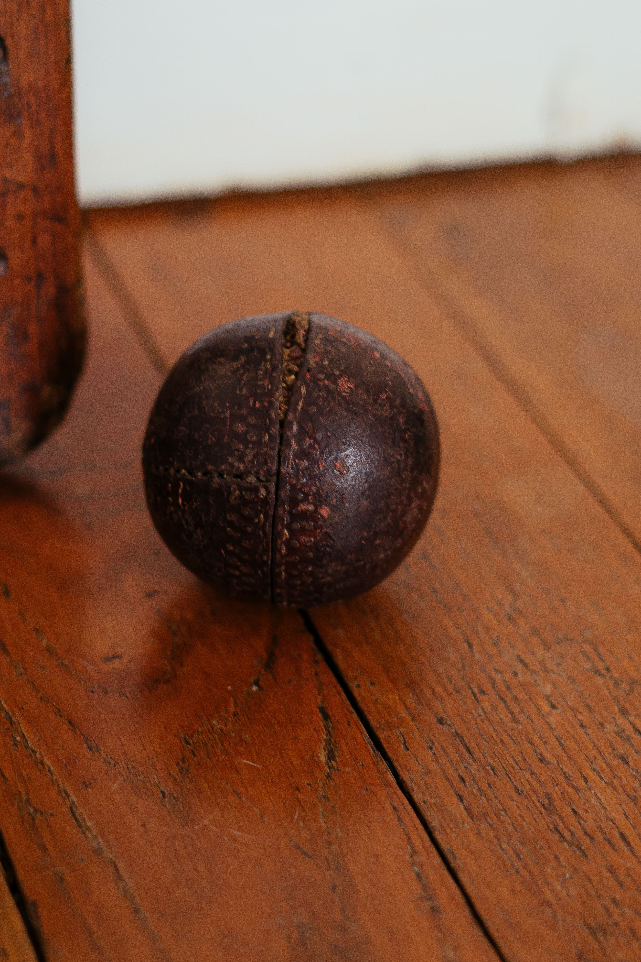 Batte De Cricket En Saule Anglais Catégorie A - 5 à 7 Grains - Taille Adulte - Inclut Une Balle En Cuir