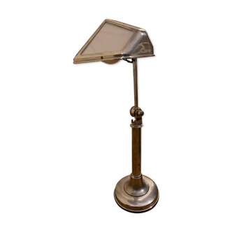 Pirouette lamp 30s