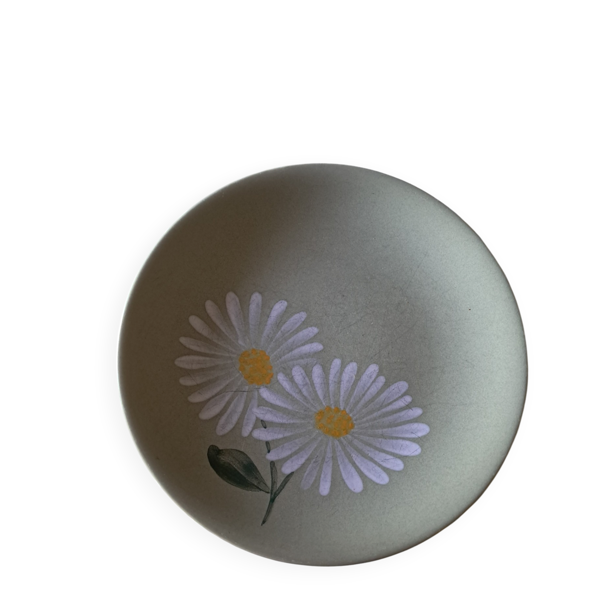 4 vintage Longchamp dinner plates
