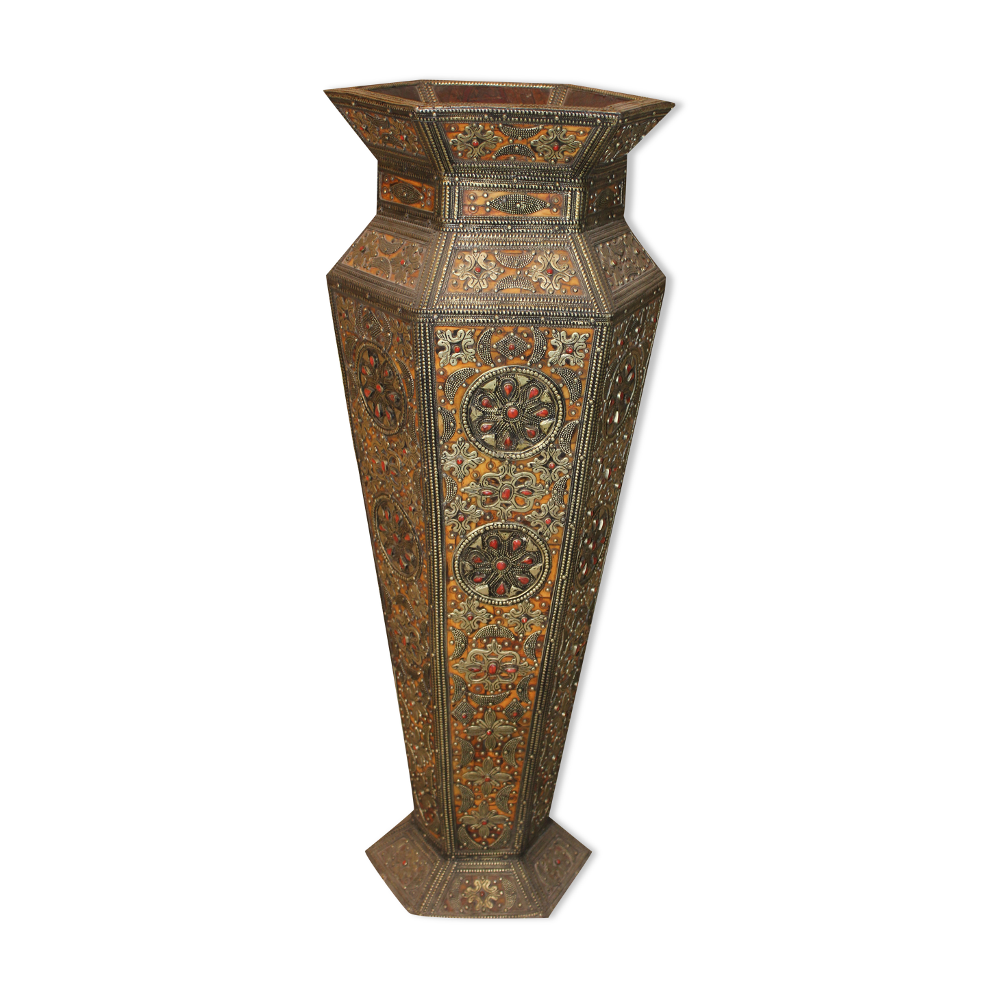 Wooden vase