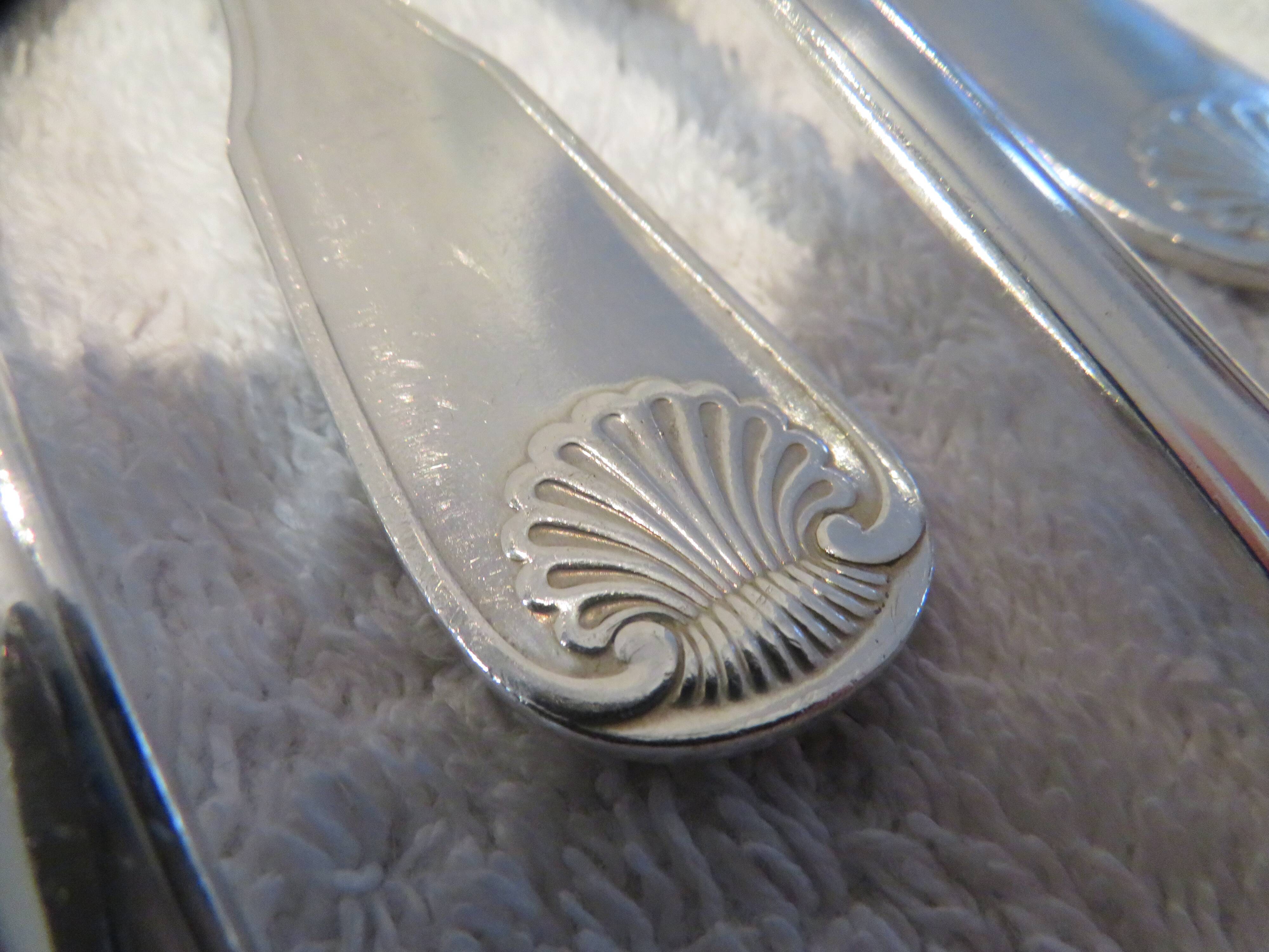 11 silver-plated dessert spoons by Christofle Vendome, 17cm