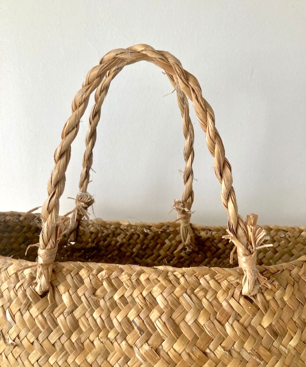 Sea rush basket