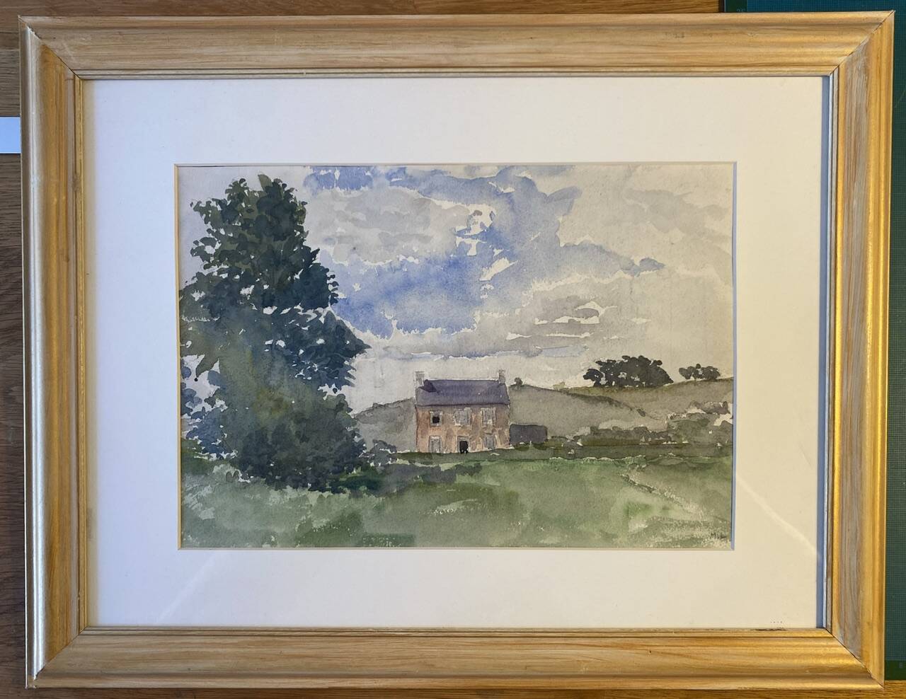 Tableau ancien, fermette à la campagne monogrammée ML, milieu XX siècle