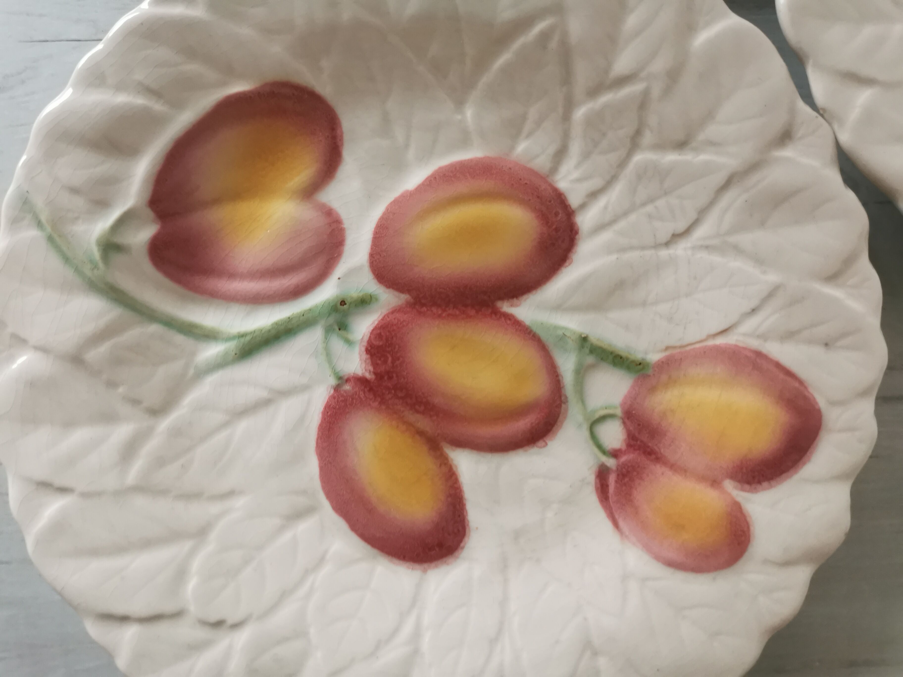 Sarreguemines Cavaillon fruit plates