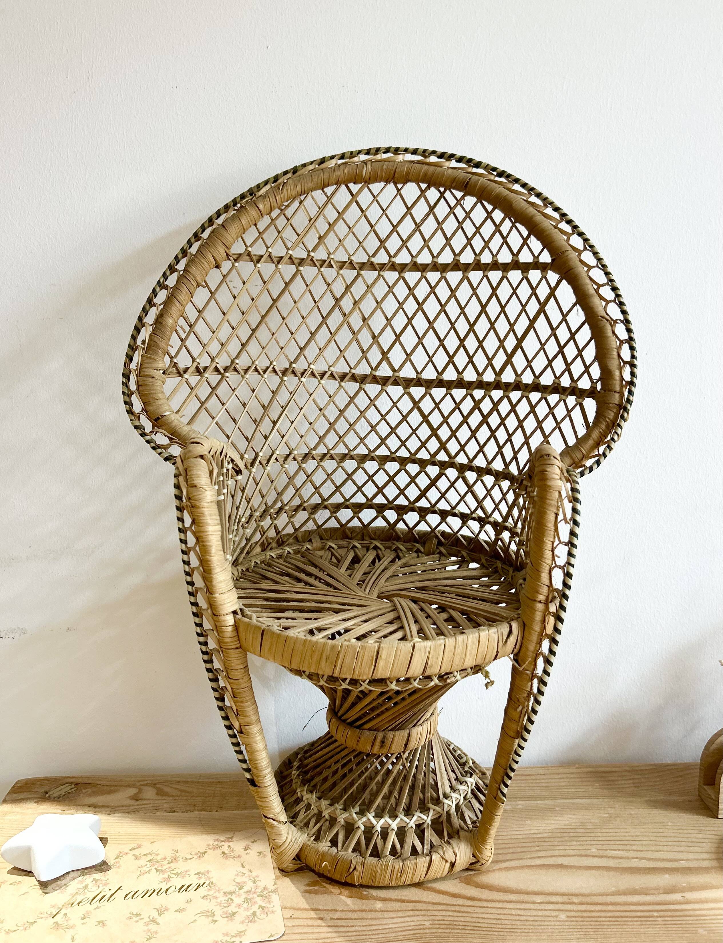 Emmanuelle mini armchair