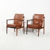 Pair of "Ark" armchairs by Arne Vodder