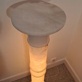 Colonne lumineuse en albatre
