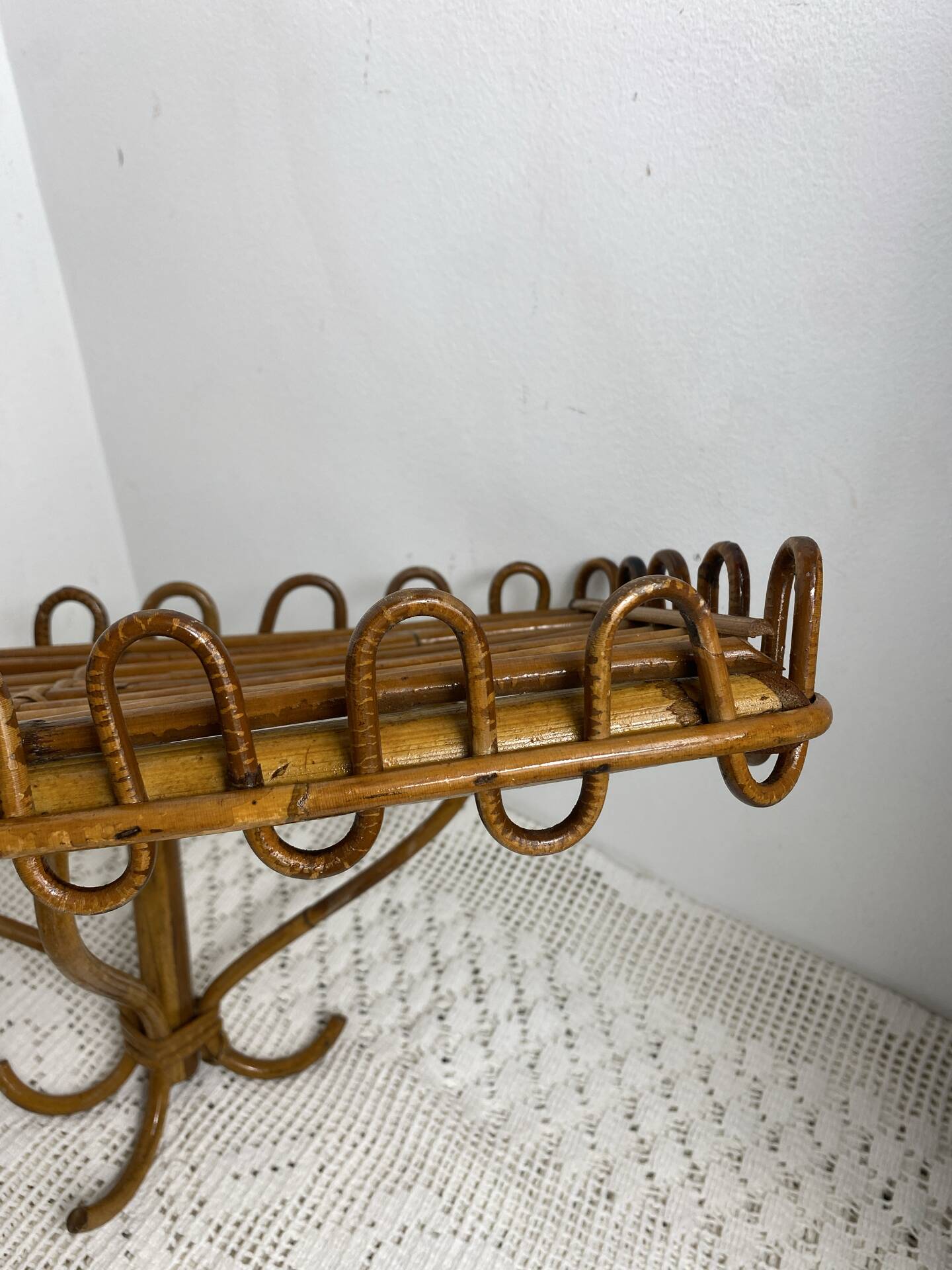 Shelf or wall console in rattan and bamboo