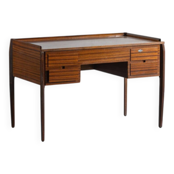 Vintage sleek mid-century desk by Gio Ponti for Dassi, Italy, 1960s
