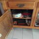 Buffet, vaisselier 2 corps en chêne massif de style rustique, France