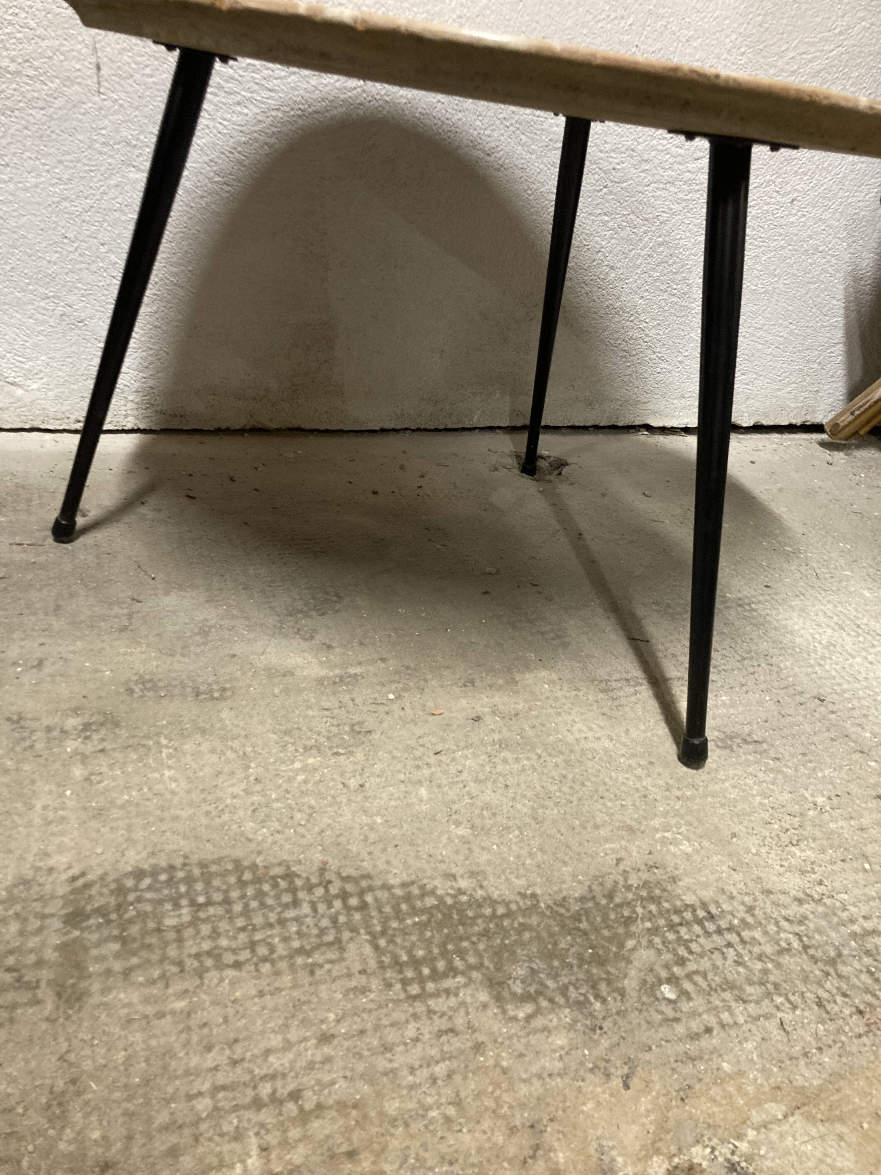 Tripod coffee table